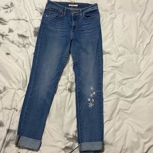 Embroidered Levi’s 721 jeans size 29